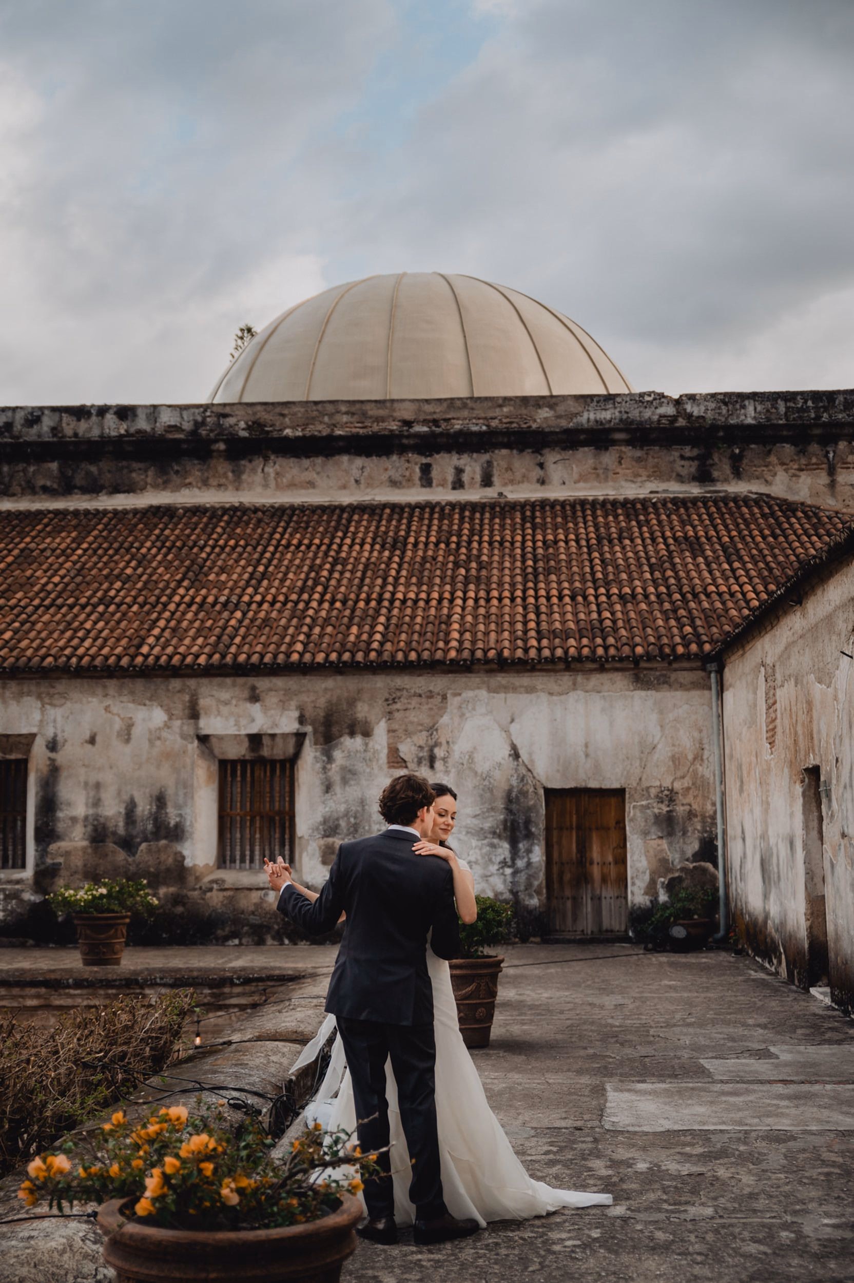 Editorial wedding photograph from Jorge Weddings portfolio.